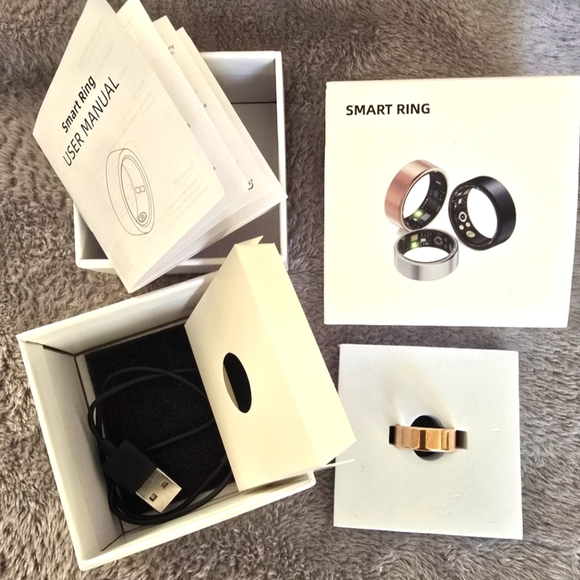 NEW! Smart Ring in Gold Size 10! Beautiful & Comfortable Fit! iOS & Android - Picture 3 of 8